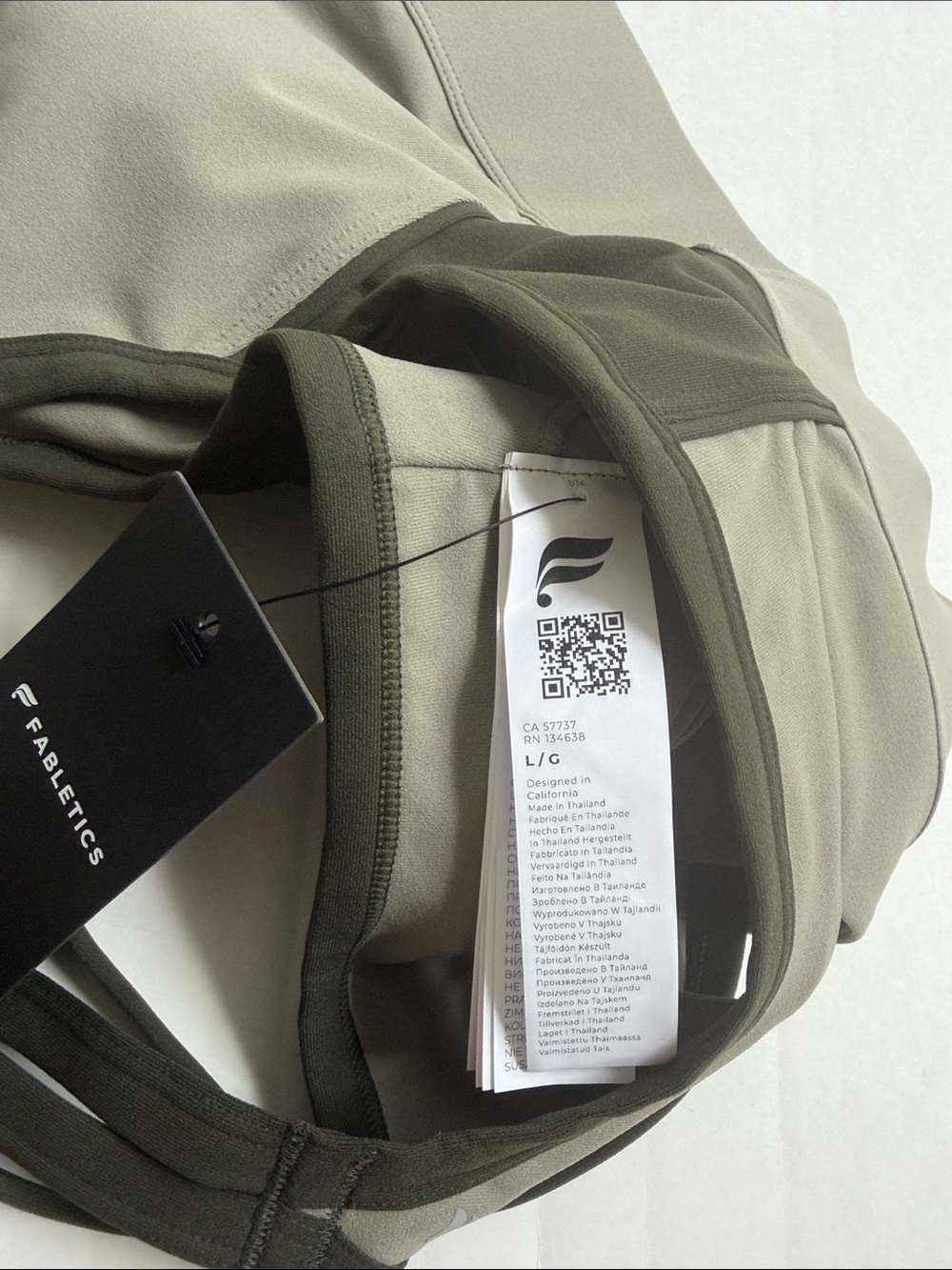 Fabletics Color Block Longline Medium Impact Bra - Picture 6 of 7